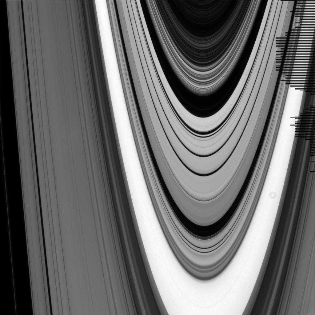 Image of Saturn-rings – NASA Solar System Exploration