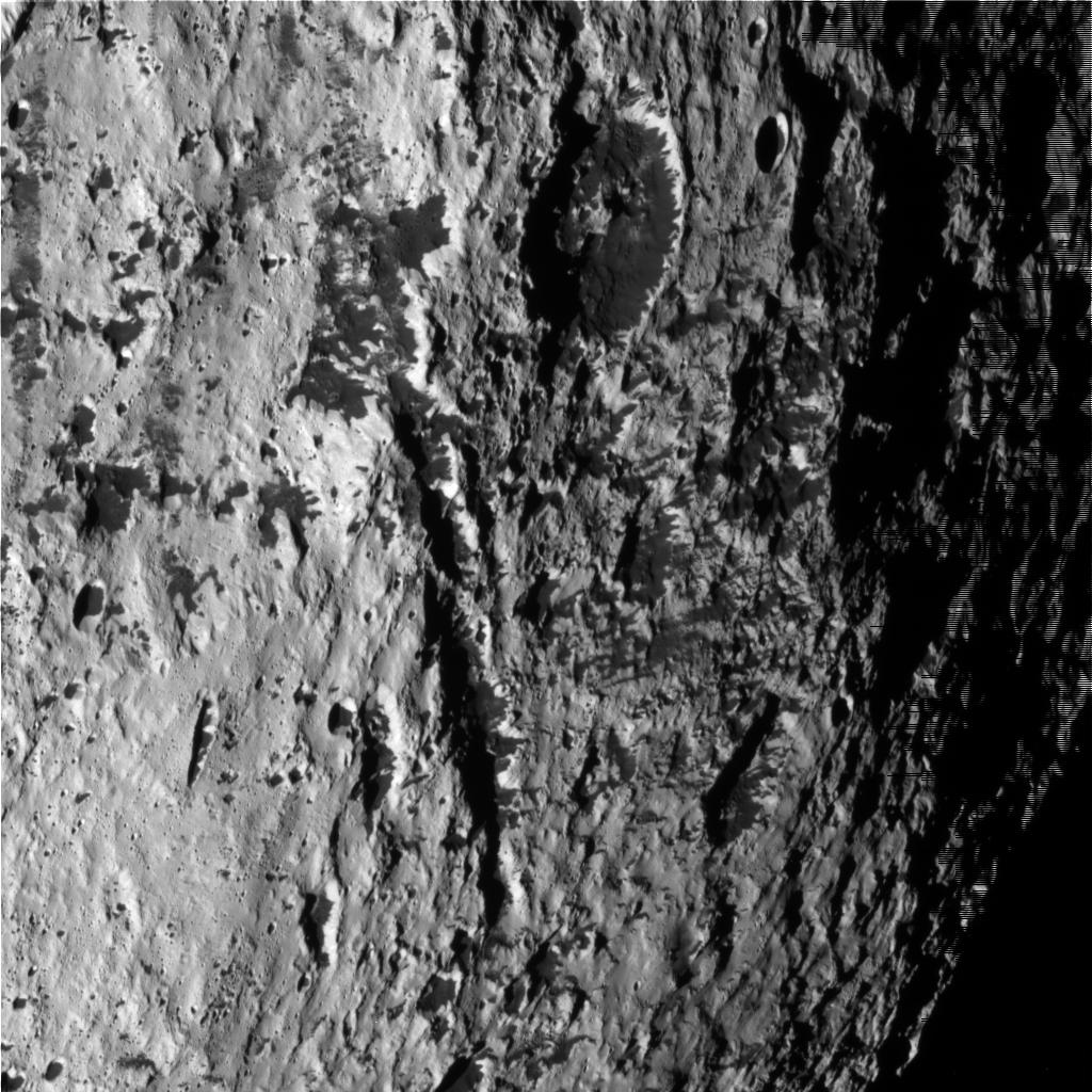Image of Iapetus – NASA Solar System Exploration