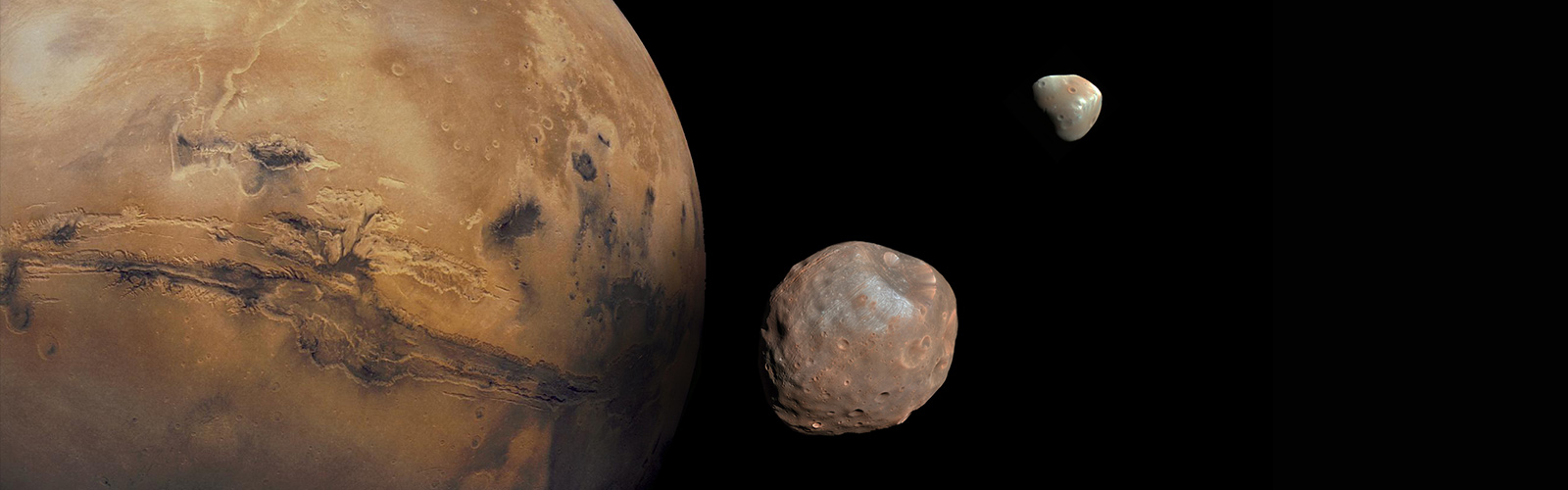 how many moons around mars