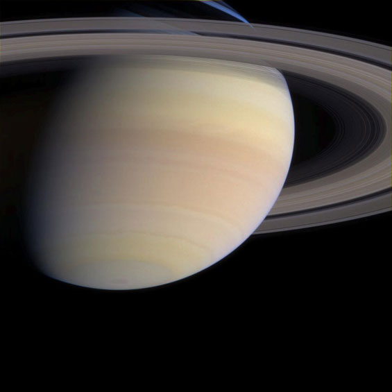 Colorful Saturn, Getting Closer