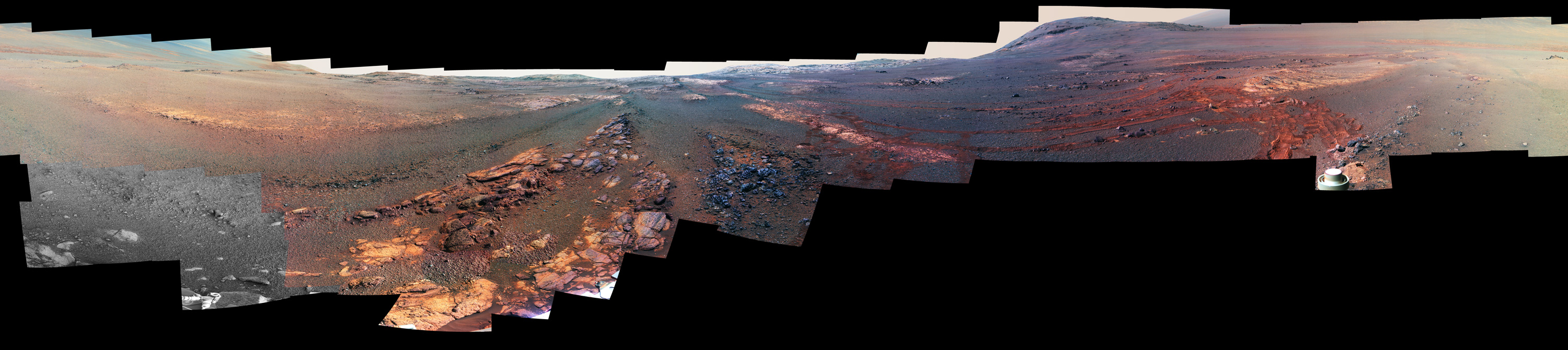 Unlabeled terrain on Mars.