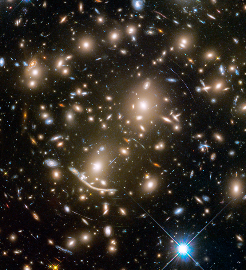 Hubble Galaxy Cluster Abell 370