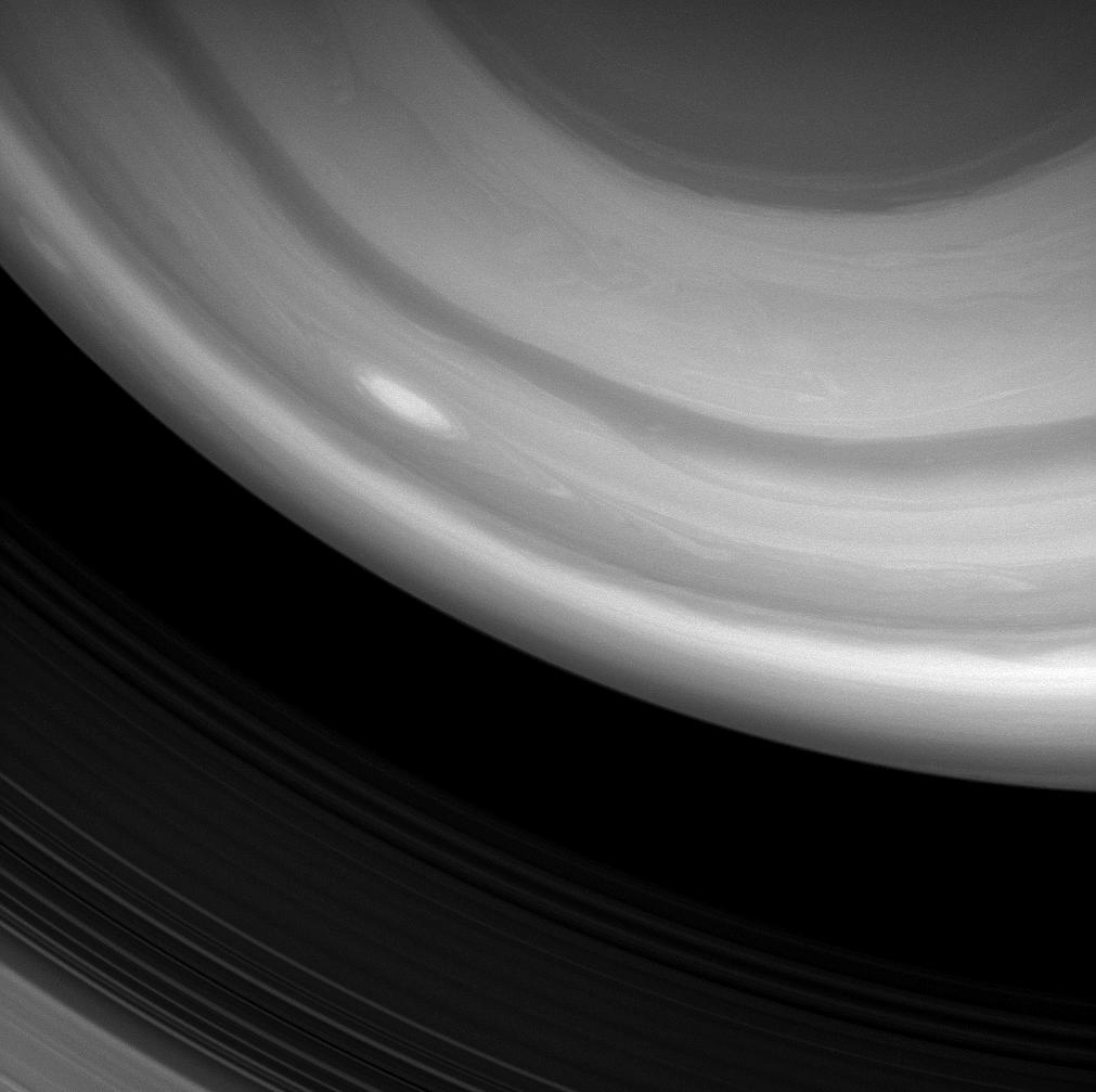 The middle latitudes of the southern hemisphere of Saturn