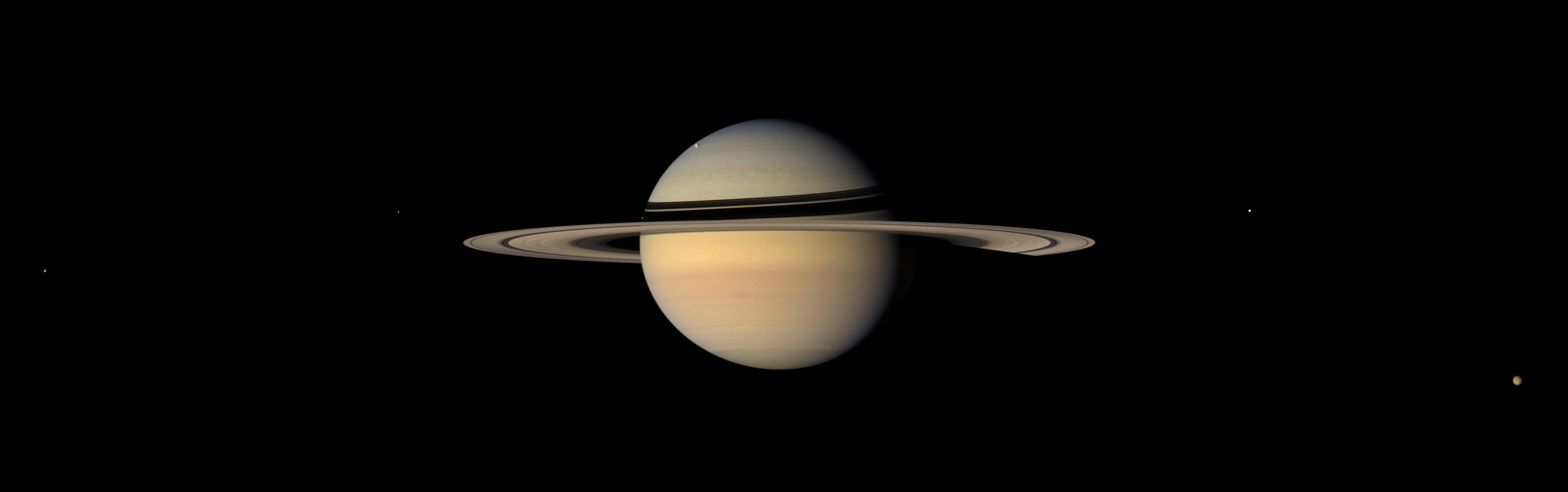 A sweeping view of the Saturn System.
