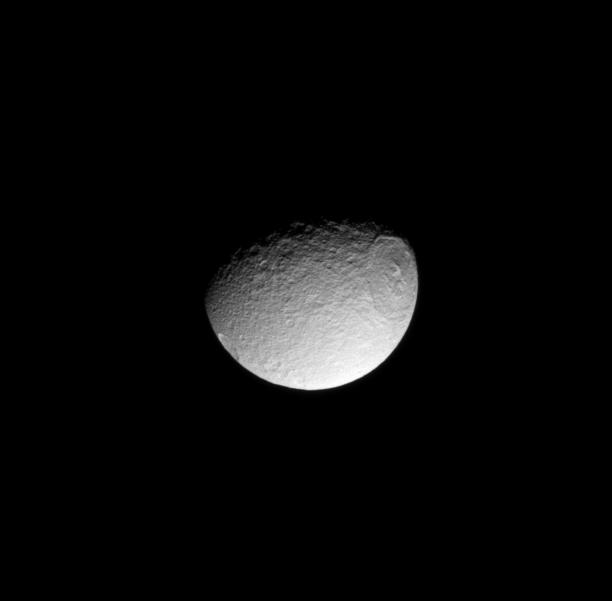 The leading hemisphere of Tethys
