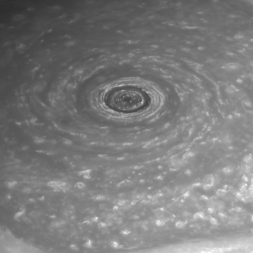 The great vortex at Saturn's north pole 