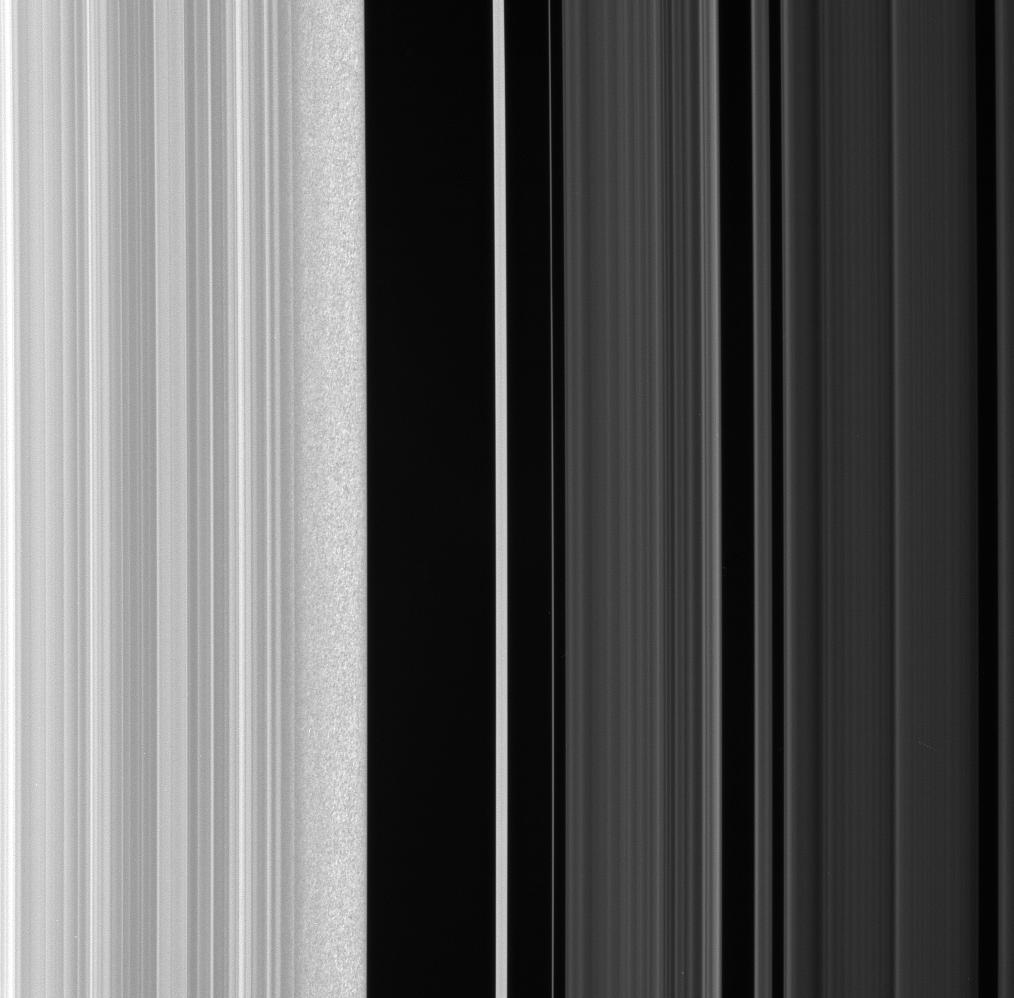 High-resolution view of the Huygens Gap