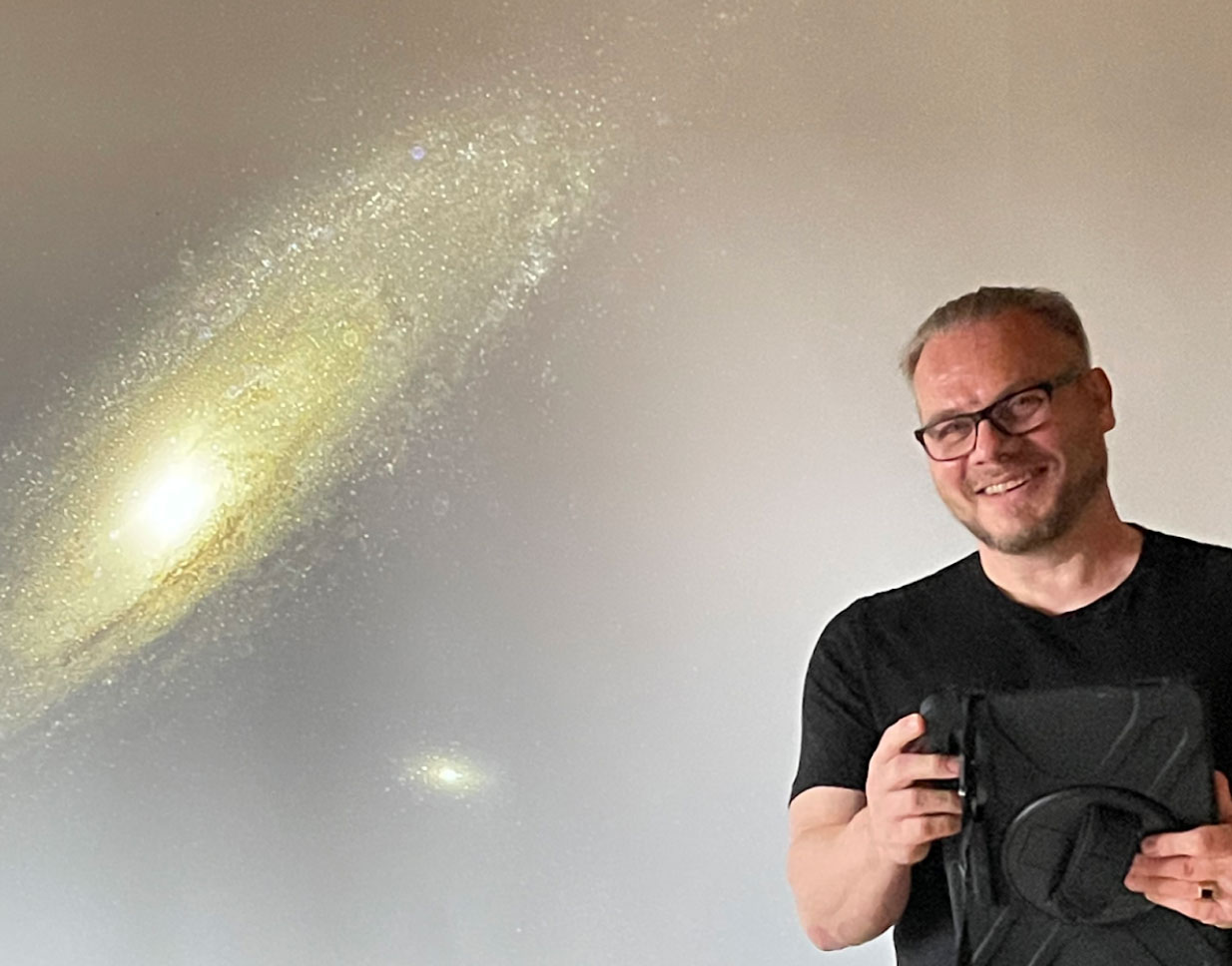 Petri at a presentation on exoplanets that he made to the Riihimäki Astronomical Association in Finland.