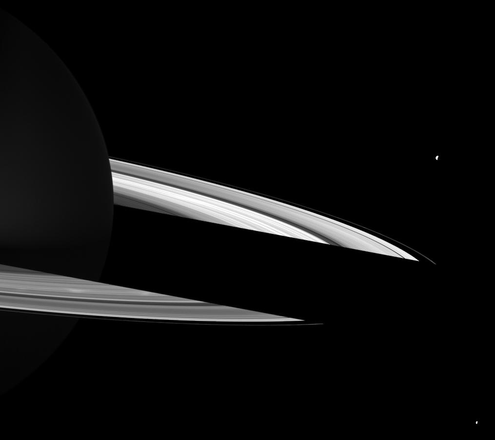 Bright spokes on Saturn's B ring