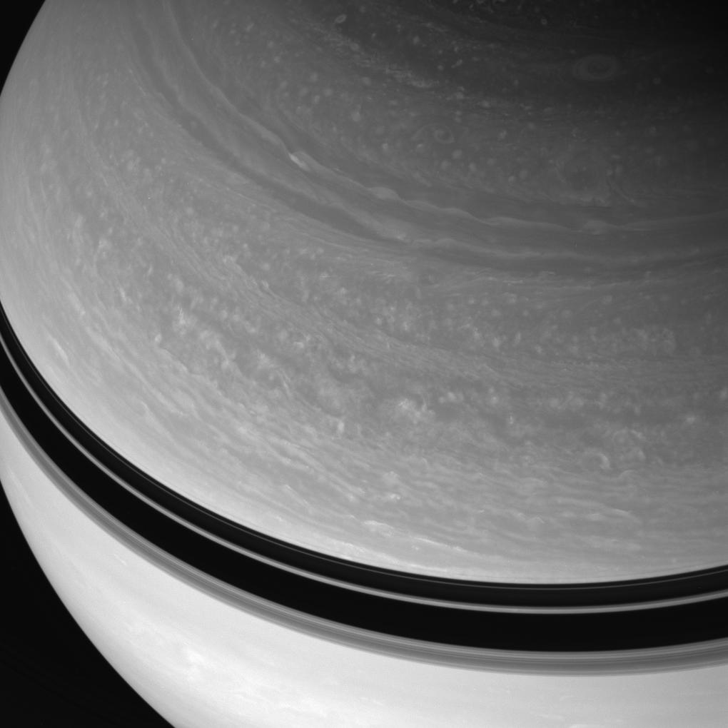 Saturn's northern cloud bands