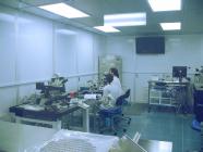 Cleanroom at Johnson Space Center - JPEG (948K) 
