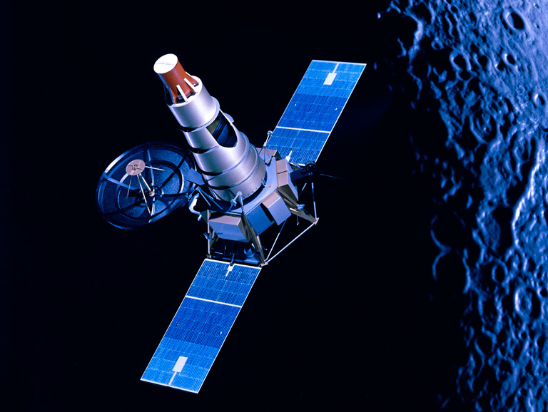 Artist's concept at spacecraft at the Moon.
