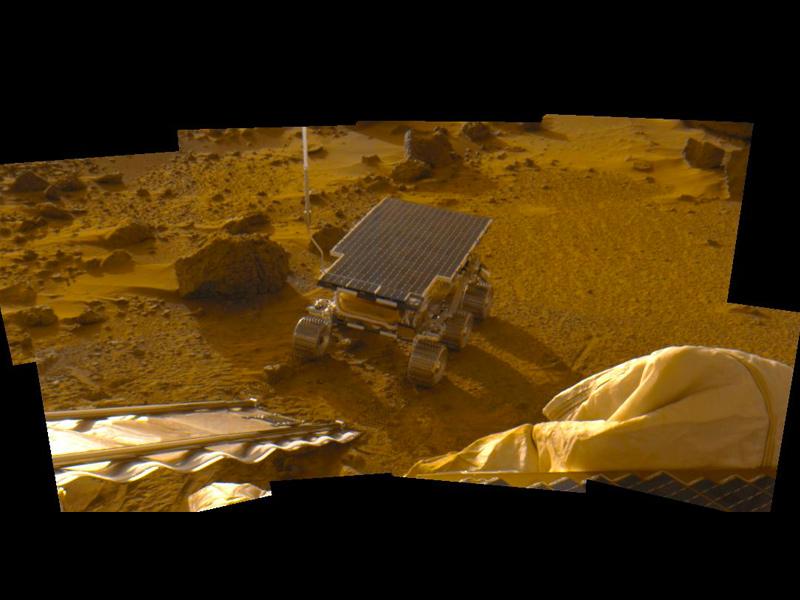 اسلاید 5 - مریخ نورد Sojourner به تازگی مستقر شده است