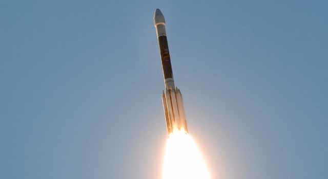 Dawn spacecraft launch