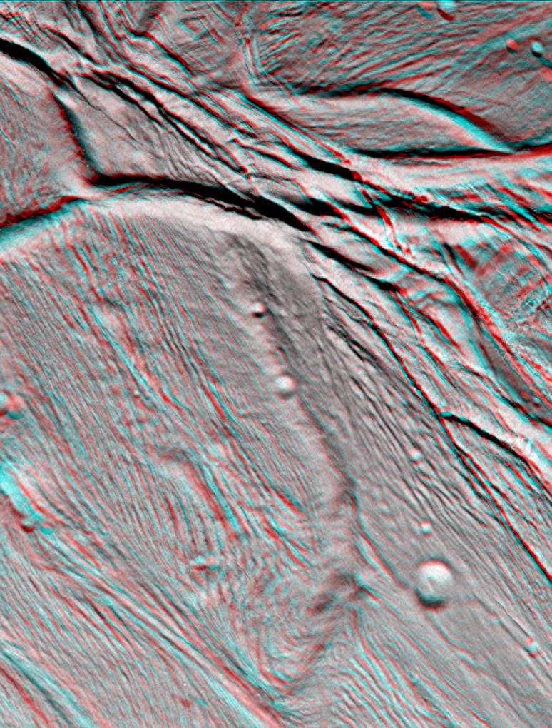 Ropy, taffy-like topography of Saturn's moon Enceladus