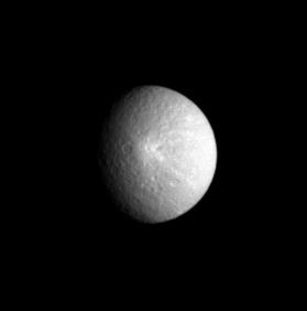 Saturns moon Rhea
