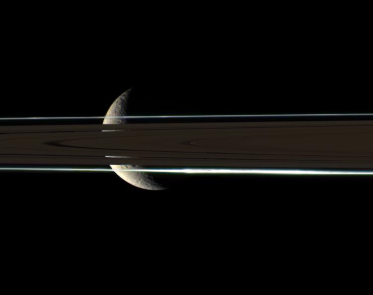 Rhea and the rings