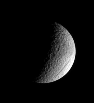 The Ithaca Chasma on Saturn's moon Tethy