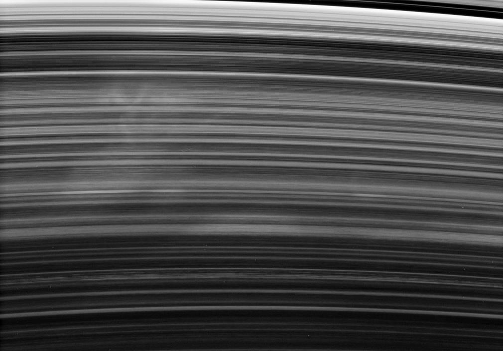 Spokes in Saturn's rings