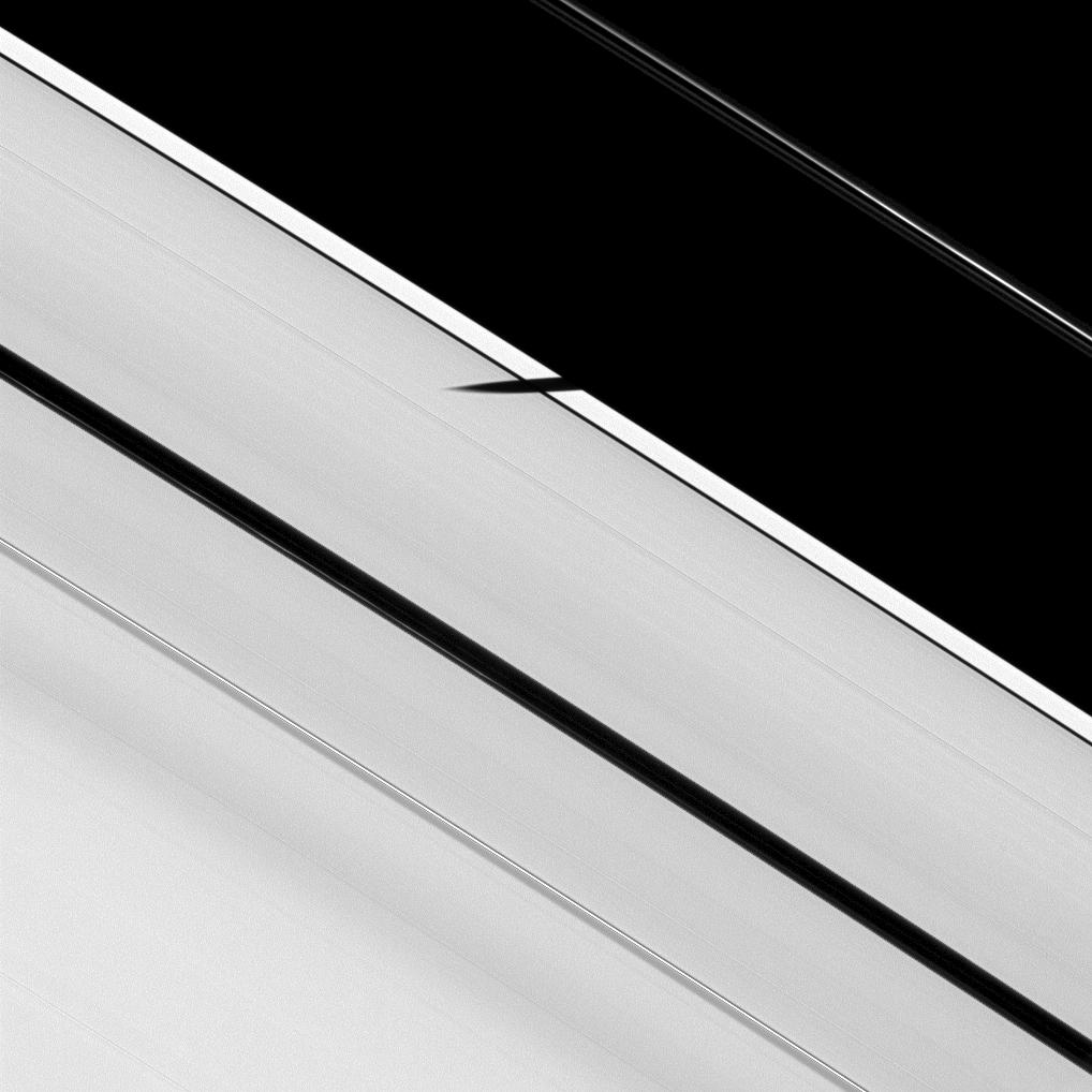 Epimetheus casts its shadow on Saturn's rings