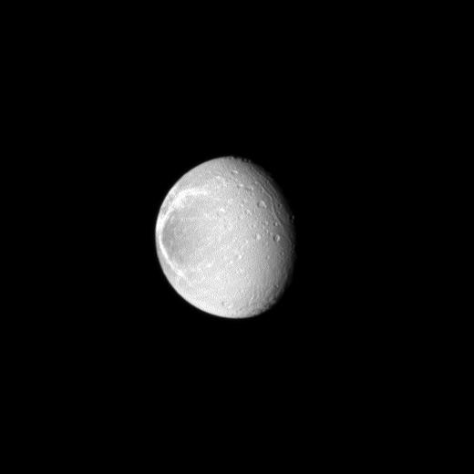 Wispy features on Dione