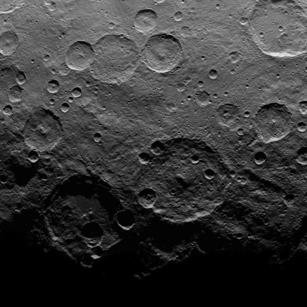 Dawn Survey Orbit Image 33