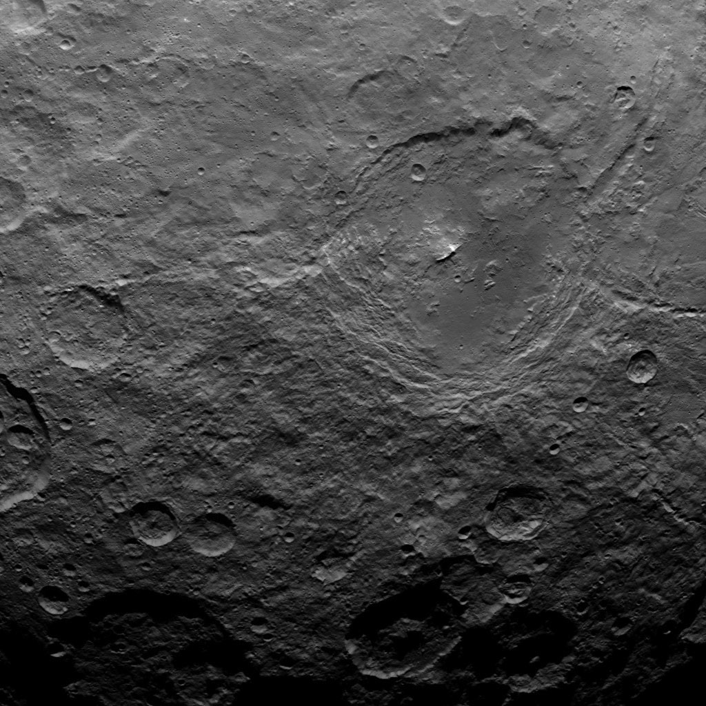 Dawn Survey Orbit Image 29