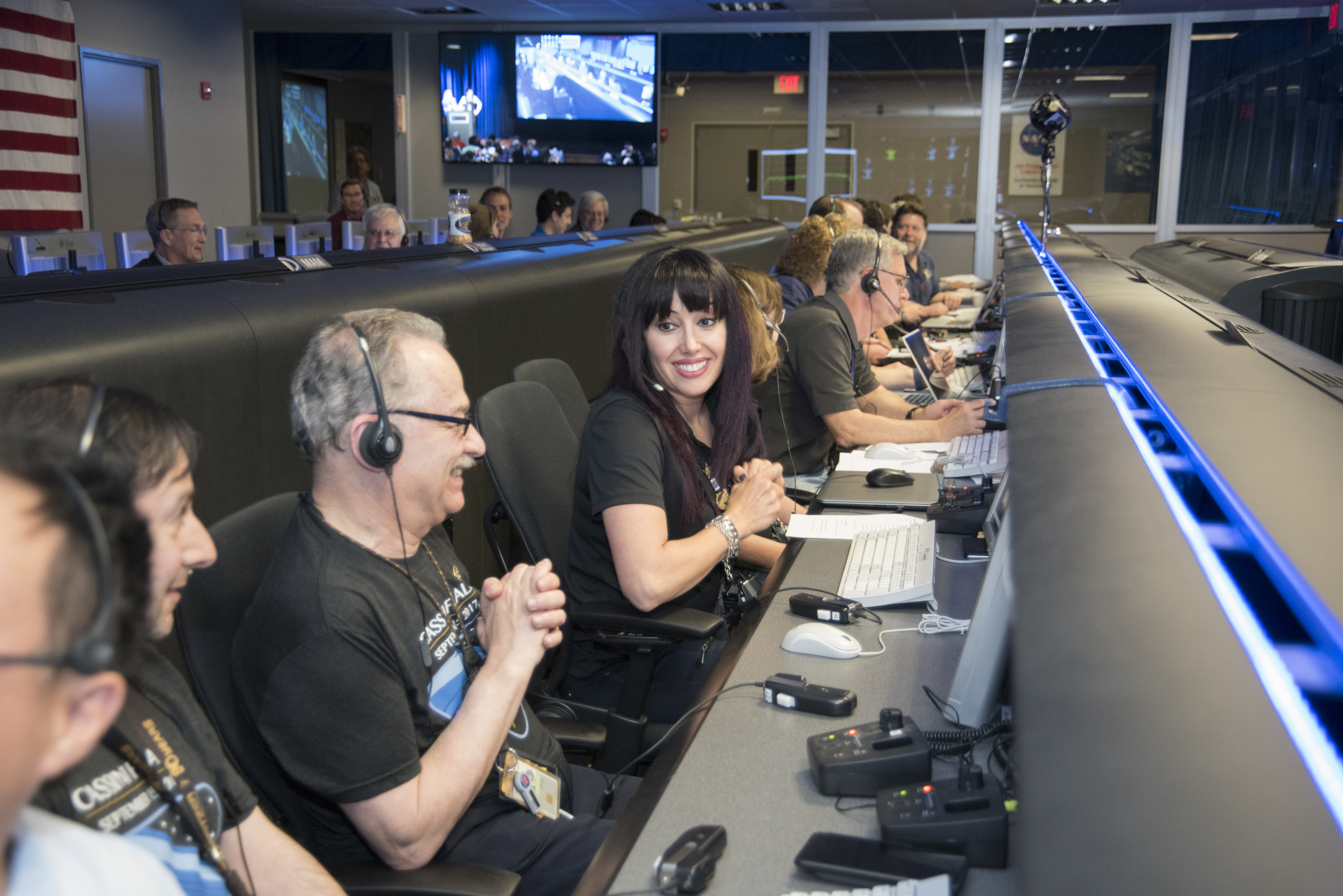 Cassini team members n mission control
